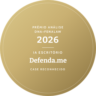 Selo do Prêmio Análise DNA+FENALAW 2026: Defenda.me, case reconhecido